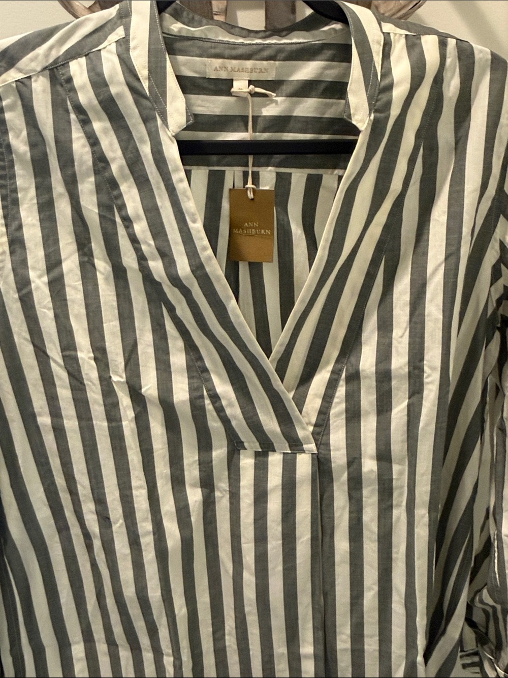 ANN MASHBURN Grey and White Vertical Stripe V-Neck Blouse